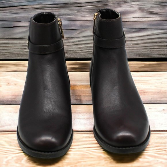 Michael Michael Kors Women's Finley Tailored Ankle Booties Women's Shoes - Picture 2 of 8